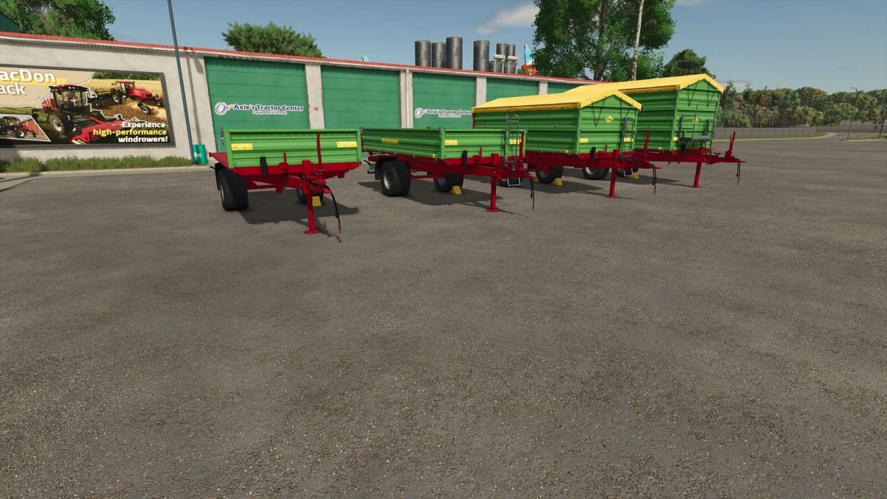 Effizienter Anhänger Strautmann SEK 802 für den Transport von Ballen und Schüttgütern in FS25