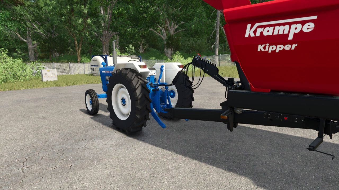 Legendary Tractor Ford 5000 — Updated Classic for Starting in Farming Simulator 25