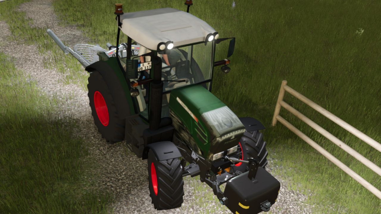 Ефективний Трактор Fendt Vario 200 — Маневрений Помічник для Farming Simulator 25