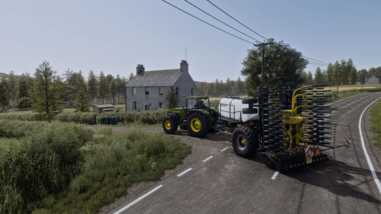 Effective SKY Maxidrill Seeder in Brand Colors for Farming Simulator 25