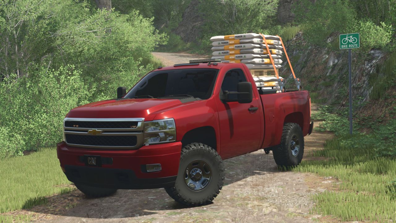 New Powerful Chevrolet Silverado 2500 Short Bed for Farming Simulator 25